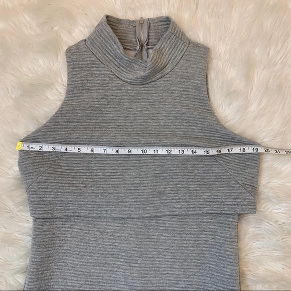 BARIII gray ribbed sleeveless mockneck dress Large - Picture 2 of 7